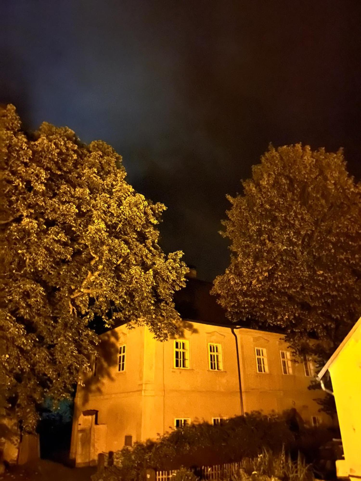 Na Nebi 187 Aparthotel Bečov nad Teplou Buitenkant foto