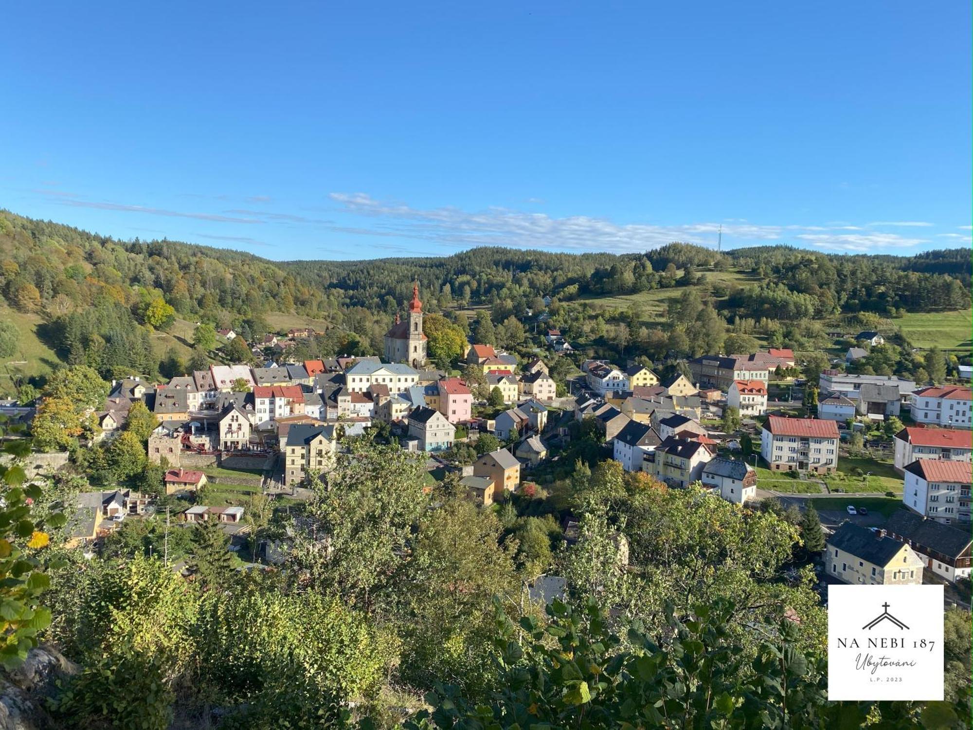 Na Nebi 187 Aparthotel Bečov nad Teplou Buitenkant foto